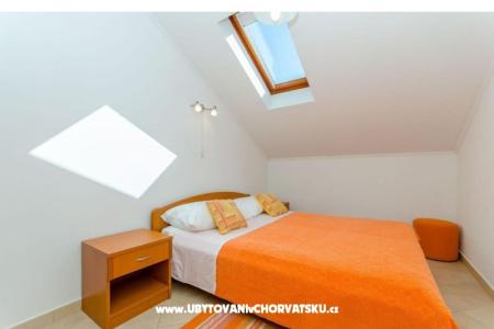 Apartmány Dijana foto 3