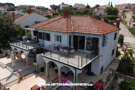 Apartmány Oli foto 2