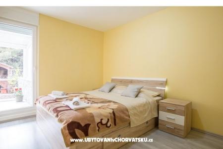 Luxury , with garden! Aenona foto 4