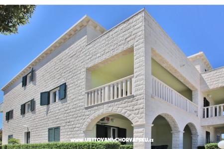 Vila Marijana foto 4