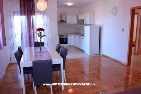 Apartmán Anadina KOMFOR KRAJ PLAŽE foto 3