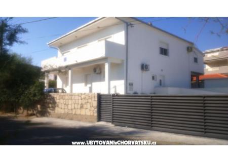 Apartmány Lovre foto 3