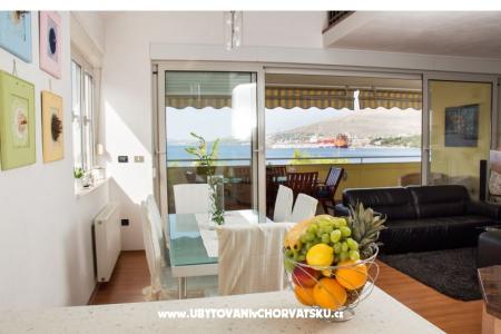 Apartmány Satis i Laura foto 2