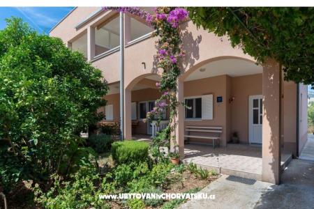 Apartmány Samac Trogir Chorvatsko