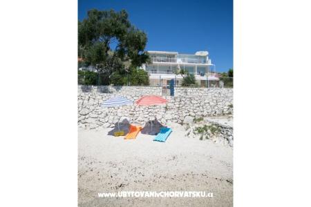 GEM OF THE SEA APARTMENTS ALENKA foto 2