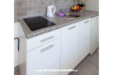 Apartmány Suzana i Zlatan foto 4