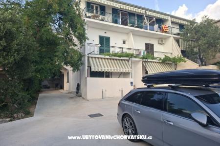 Apartmány Mitan Tučepi Chorvatsko