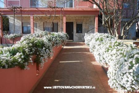 Apartmány Budi foto 2