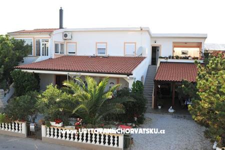 Apartmány Ivo i Marija ostrov Vir Chorvatsko