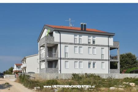 Crowonder Luxury Vir foto 2