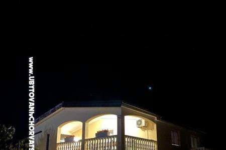 APARTMANI HELENA OASIS VIR foto 2