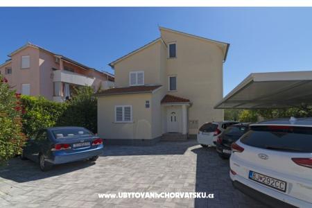 Apartmán Ana  Vodice Chorvatsko