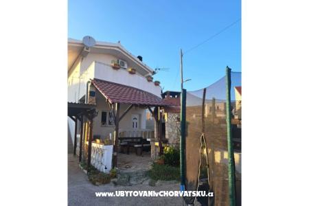 Apartmán Carmen Vodice Chorvatsko