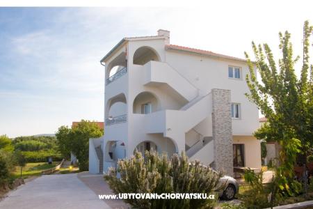 Apartmány Biluš Vodice Chorvatsko