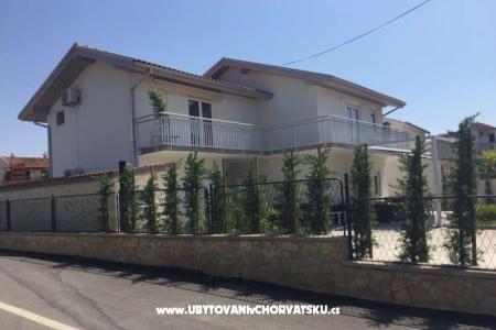 Apartmány Arny foto 3