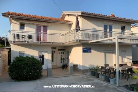 Apartmány Arny foto 4