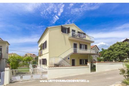 Apartmány Elvira Vodice Chorvatsko