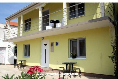 Vila Sara Vodice Chorvatsko