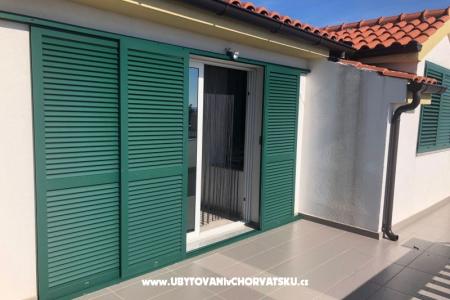 Penthouse s bazénem Ruža foto 4