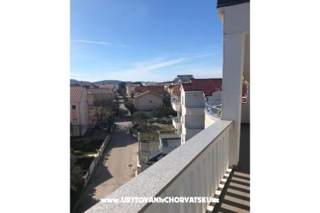 Penthouse s bazénem Ruža foto 5