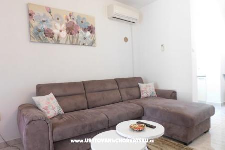 App Andrijana Zadar - 50 m beach foto 4