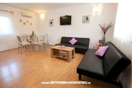 Apartmány Deni foto 3