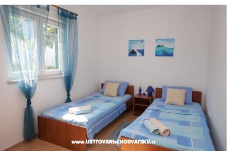 Apartmány Deni foto 4