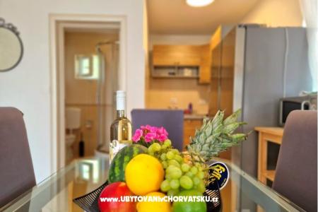 Apartmány Tena,  prvi red do mora foto 2