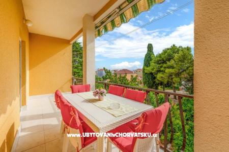 Apartmány Lara foto 4