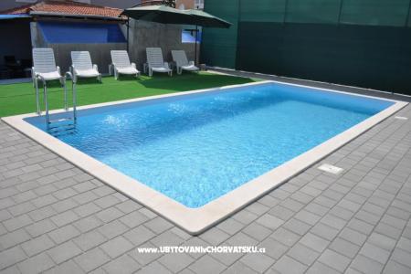 Dům s bazenom Gaspar foto 2