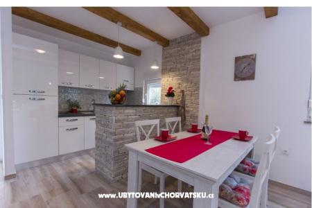 Apartmány Nella foto 2