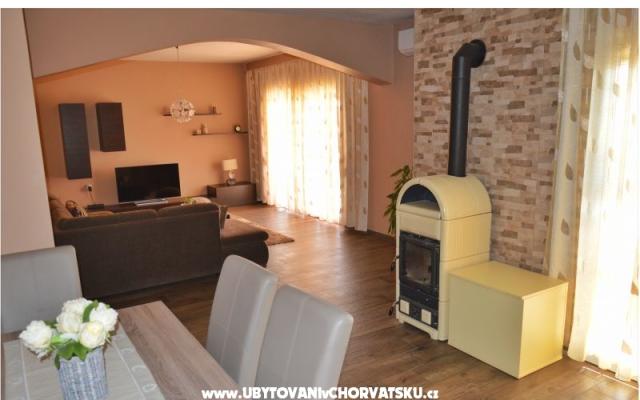 Aparatmani Adrian – Ubytování Bibinje Chorvatsko