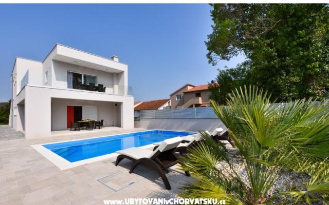 Crowonder Harbor willa u Polki – Ubytování Bibinje Chorvatsko