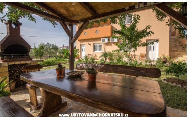 Studio apartmani Petra – Ubytování Biograd Chorvatsko
