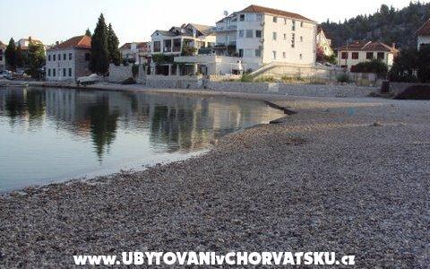 Apartmány Medar – Ubytování Blace Chorvatsko
