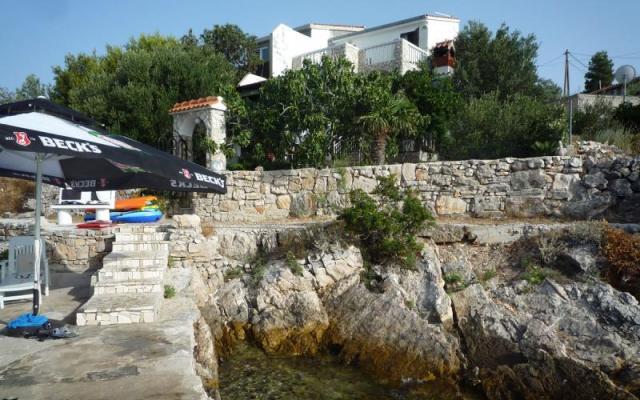 Apartmán L MAR – Ubytování ostrov Drvenik Veli Chorvatsko