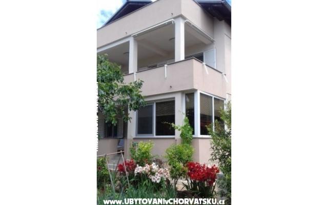 Apartmán   " ARZENŠEK " – Ubytování Sv. Filip i Jakov Chorvatsko