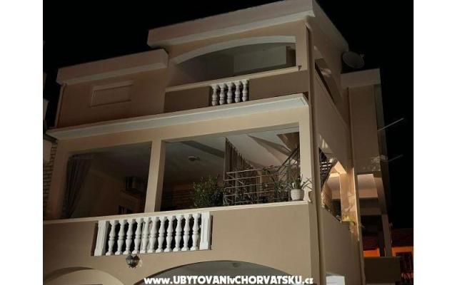 Roko – Ubytování Sv. Filip i Jakov Chorvatsko