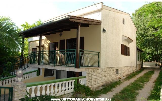 Apartmány Tome – Ubytování Sv. Filip i Jakov Chorvatsko