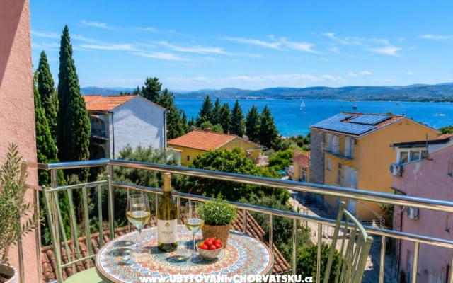 Villa Casablanca  – Ubytování Sv. Filip i Jakov Chorvatsko