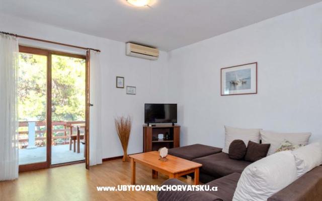 Prekrasni apartmani u blizini mora – Ubytování ostrov Hvar Chorvatsko