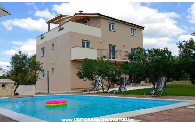 Apartmány Šimetin – Ubytování Kaštela Chorvatsko