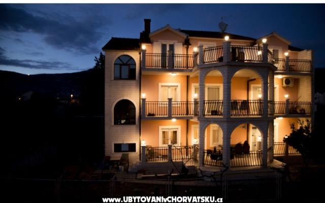 Villa Paradise  – Ubytování Kaštela Chorvatsko