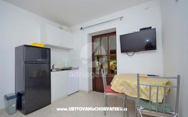 Apartmány Botica – Ubytování Marina – Trogir Chorvatsko