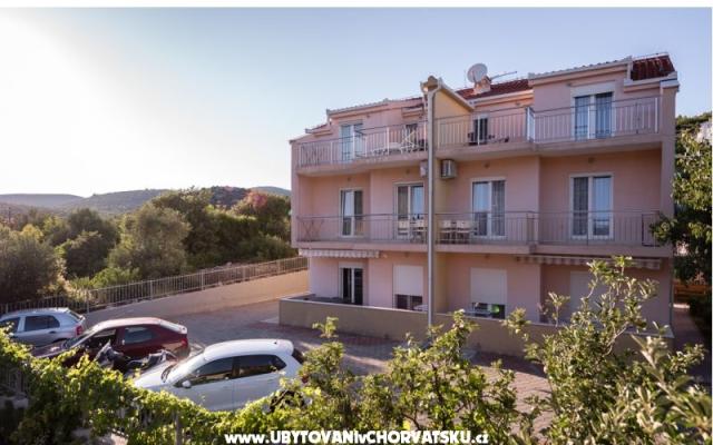 Apartmány Neve – Ubytování Marina – Trogir Chorvatsko