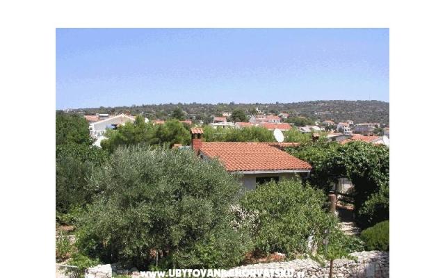 Dům Ticinovic  – Ubytování Marina – Trogir Chorvatsko