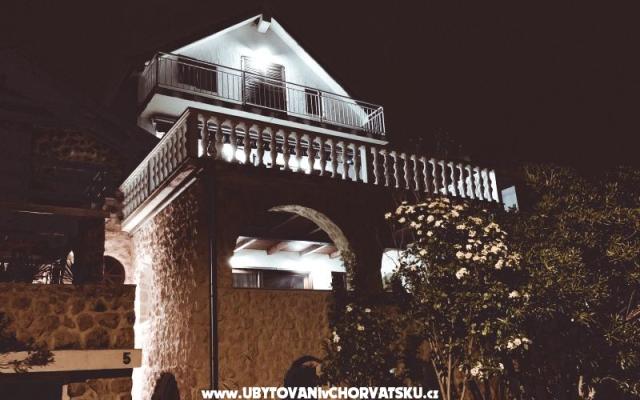 Casa Di Famiglia  – Ubytování Maslenica Chorvatsko