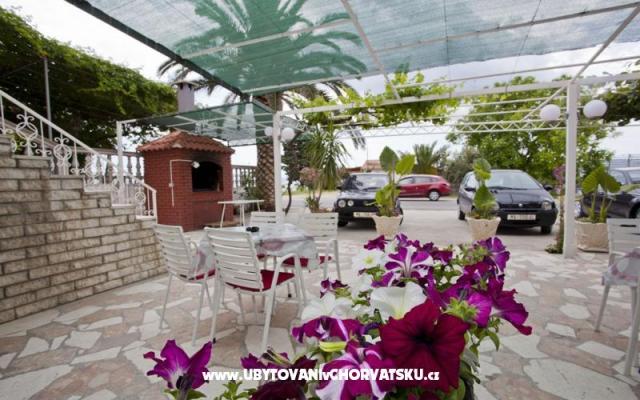 Apartmány Ćurić – Ubytování Omiš Chorvatsko