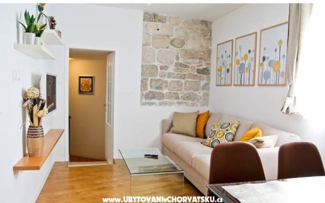 Main Square Apartmán – Ubytování Omiš Chorvatsko