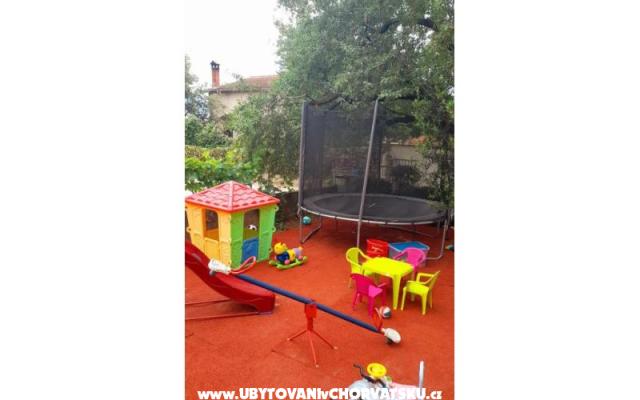 Apartmány Pipi – Ubytování Pakoštane Chorvatsko